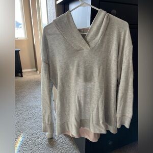 Market & Spruce gray sweater. Gently used, pink accents